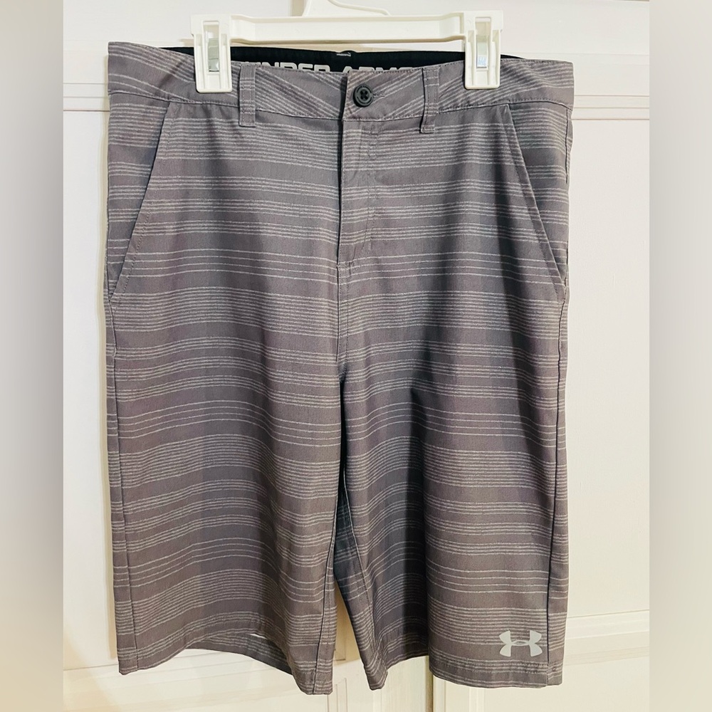 Boys Under Armour Amphibious Hybrid Shorts Gray‎ Micro-stripe Sz 20